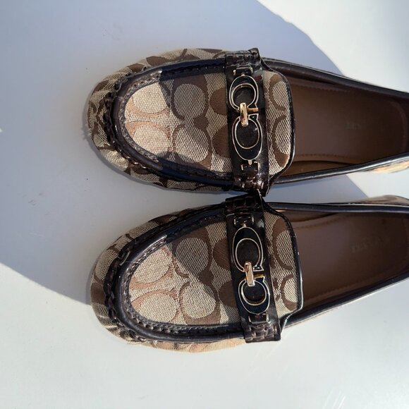 #2703 COACH PRINT LOAFER 8 ½ M TAN & PRINT - Picture 5 of 9